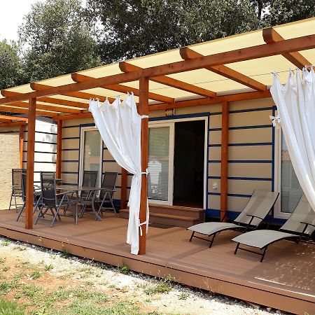 Grand Veles Camp Hotel Banjole Exterior foto
