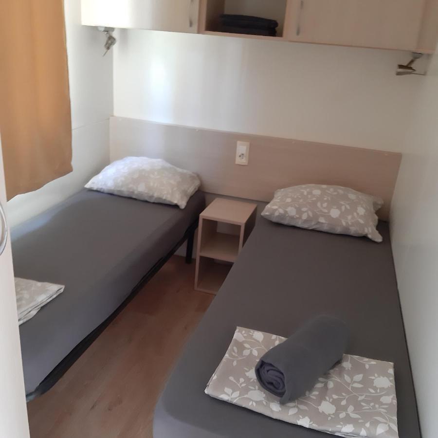 Grand Veles Camp Hotel Banjole Exterior foto