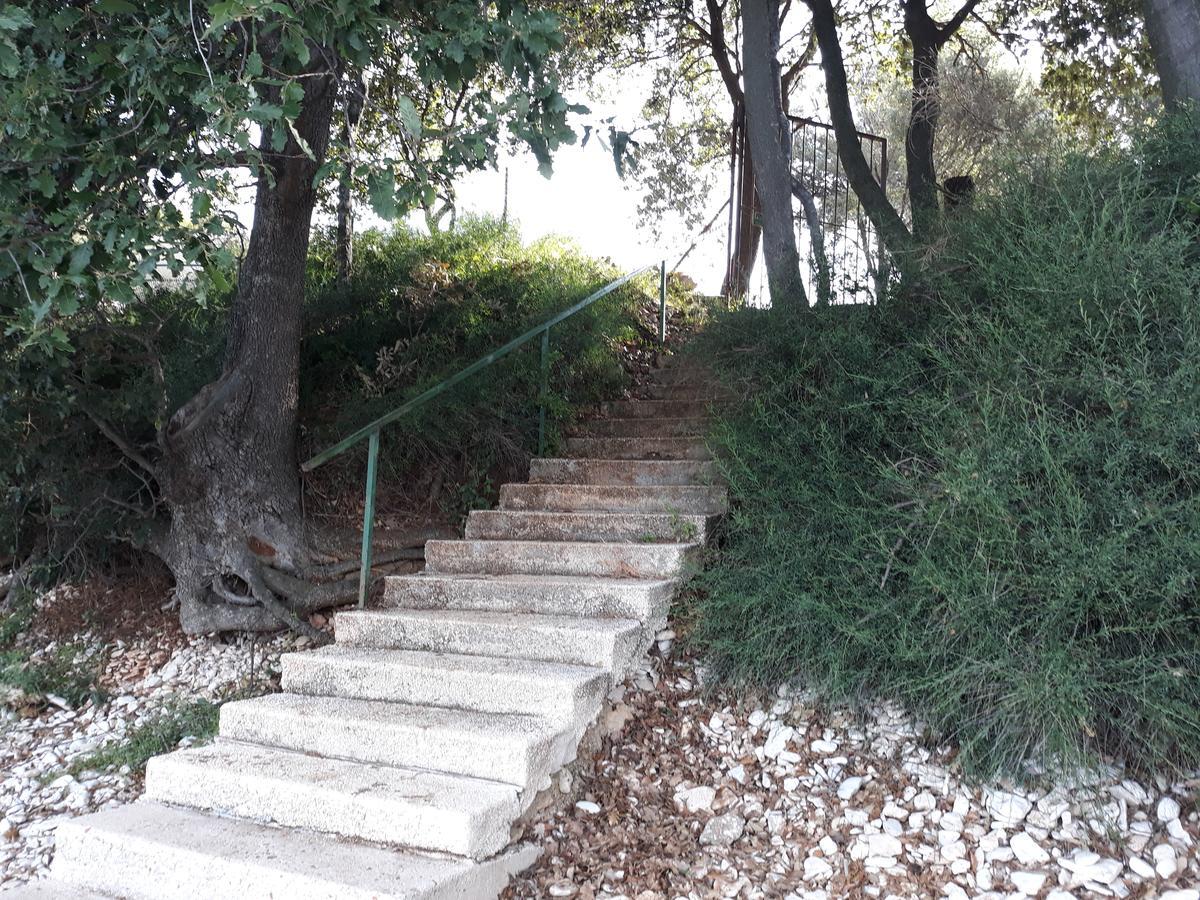 Grand Veles Camp Hotel Banjole Exterior foto